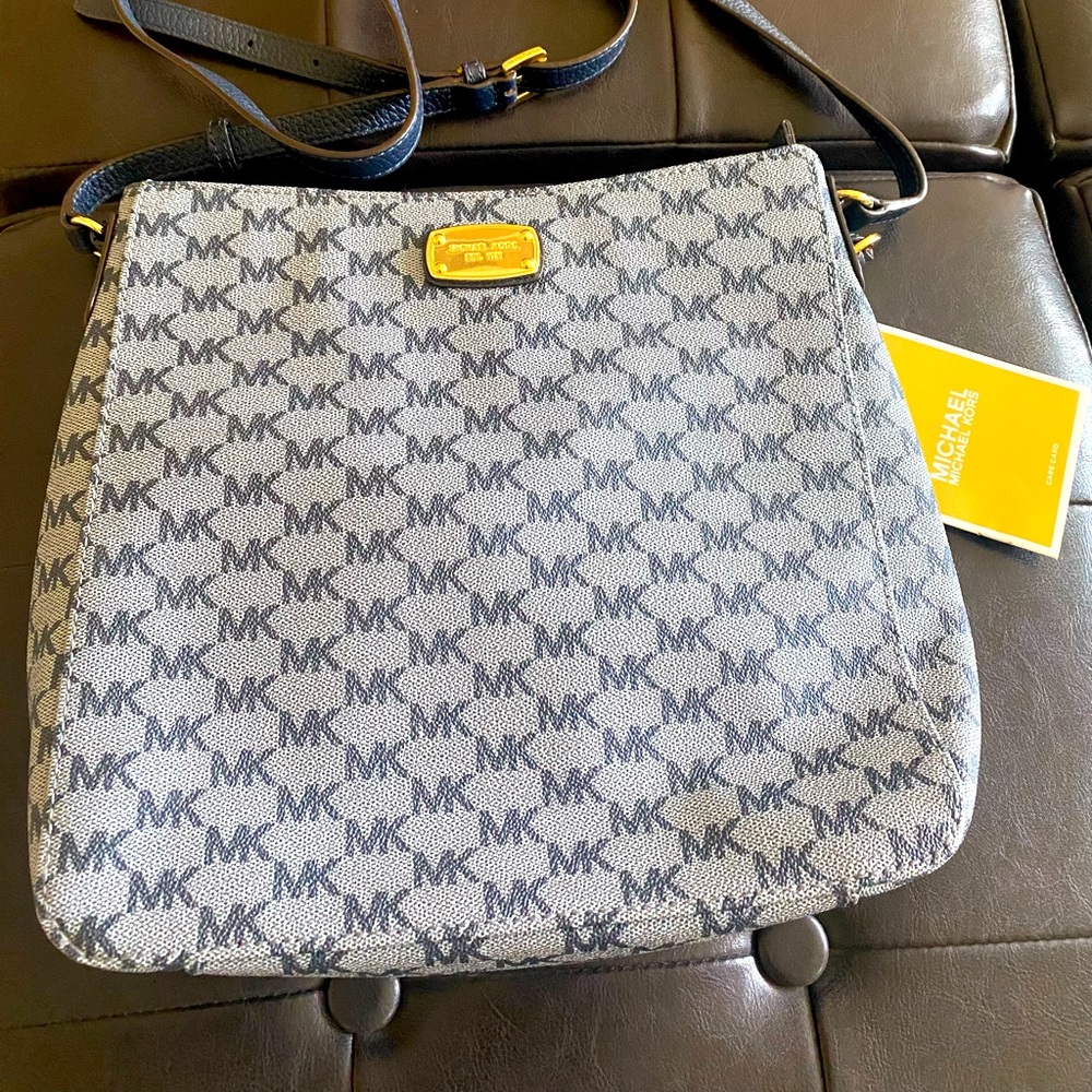 Brand new Michael Kors bag.